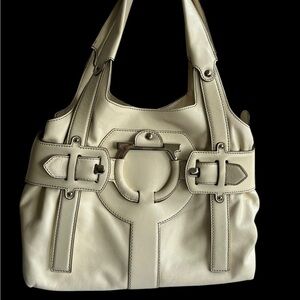 Chic White Leather Handbag
